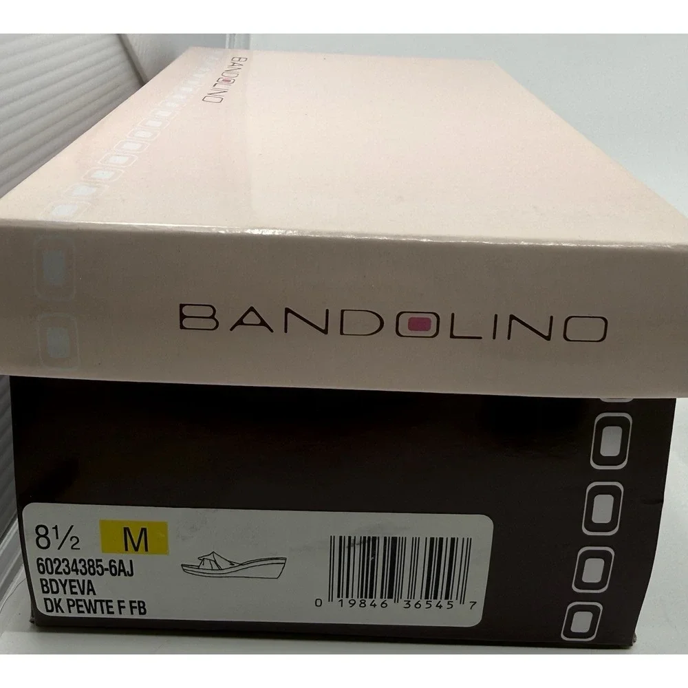 Bandolino please see